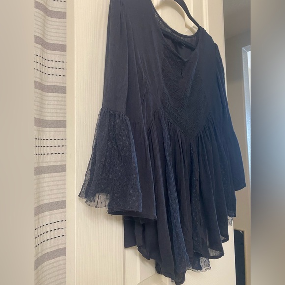 Fun & Flirt Elegant Black Tulle Lace Inserts 3/4 Sleeve Top Size Large - Picture 4 of 16